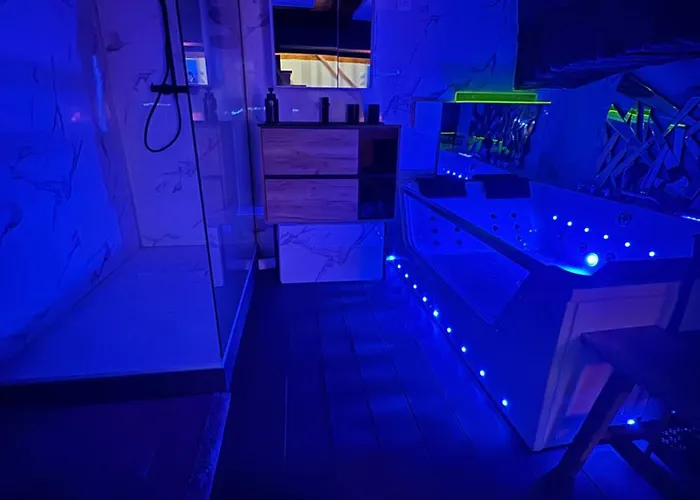 Loving Centre Apartment *